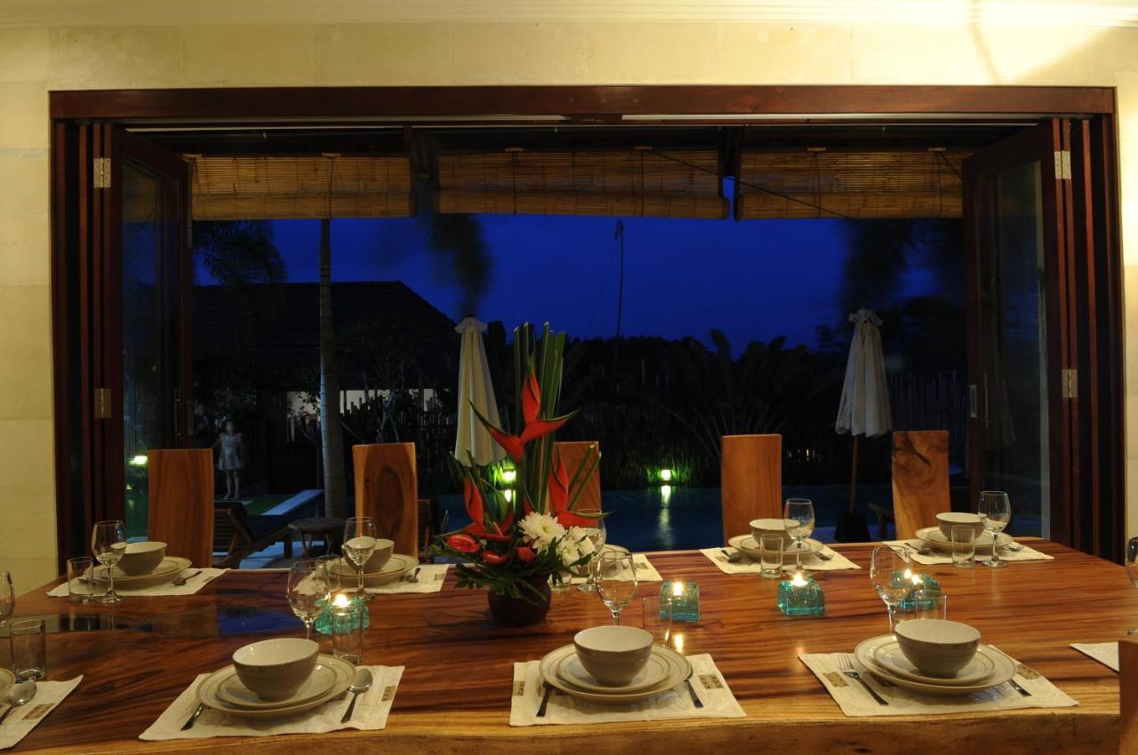 Villa Dikebun Ungasan Exterior foto